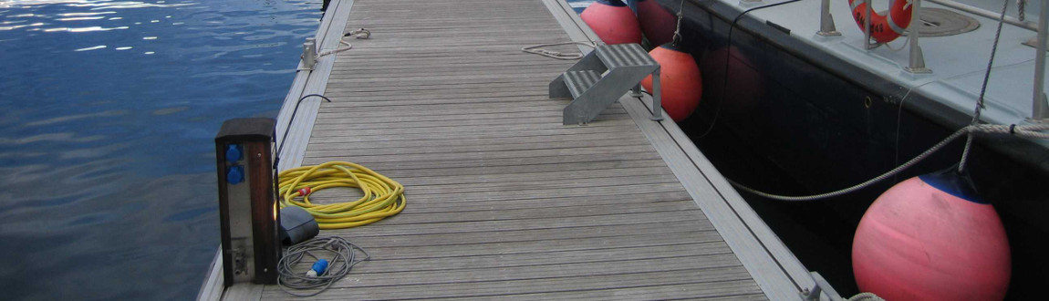 borne electrique marina